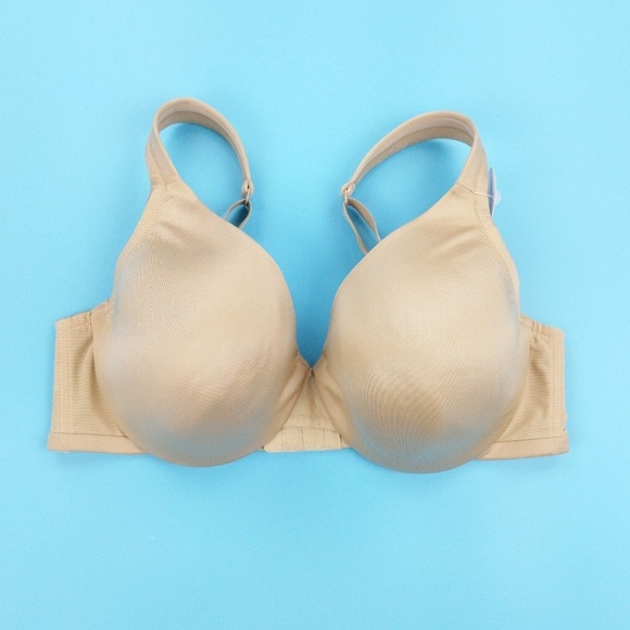 Cacique underwire satin lined Full Coverage bra size 38C beige solid